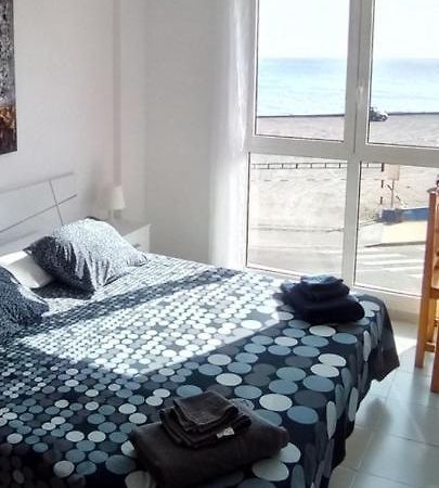 Un Dormitorio Frente Playa El Medano El Médano Exterior foto